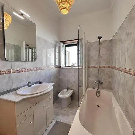 Casa Nabia Bed & Breakfast *